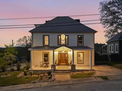 814 W Deborah St, Jefferson City, TN 37760