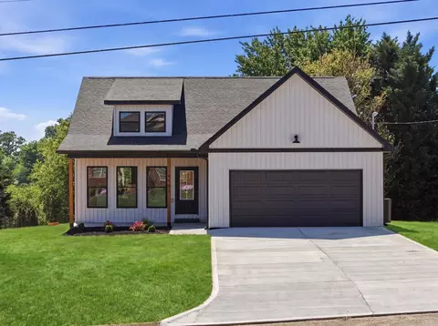 4702 Lockley Ct, Morristown, TN 37813