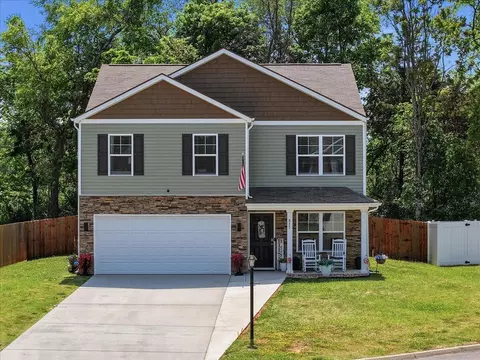 877 Greene Meadows Dr, Talbott, TN 37877