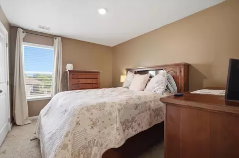 Bedroom - 877 Greene Meadows Dr, Talbott, TN 37877 photo 5 of 5