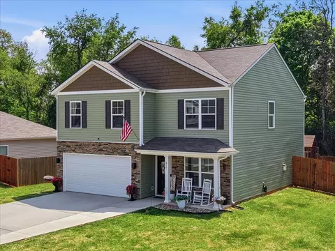 Exterior - 877 Greene Meadows Dr, Talbott, TN 37877 photo 2 of 5