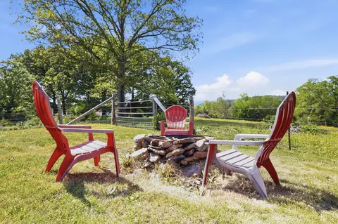 Exterior - 467 Oakmont Rd, Bean Station, TN 37708 photo 9 of 9