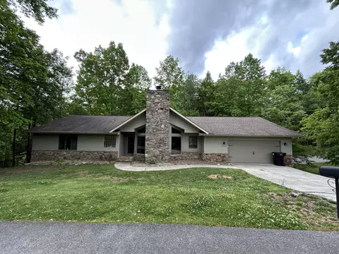 2402 Joshua Ln, Pigeon Forge, TN 37863