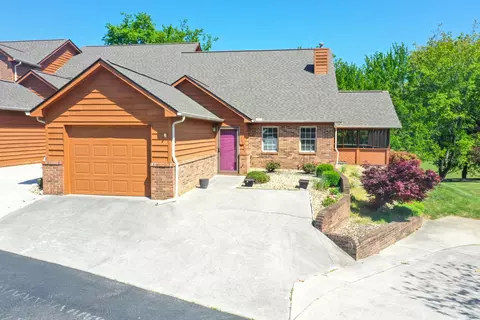 1340 Monteverdi Ct, Morristown, TN 37814