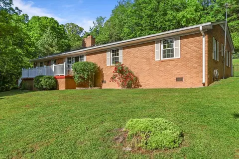 2987 Perrin Hollow Rd, Blaine, TN 37709