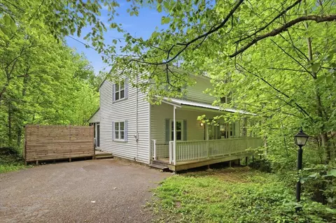 4340 Lakeshore Ave, Sevierville, TN 37876