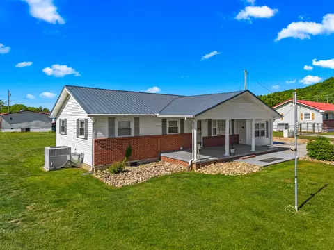 Exterior - 240 Coffman Rd, Bean Station, TN 37708 photo 7 of 9