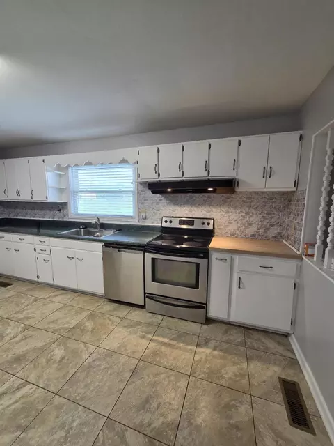 Kitchen - 240 Coffman Rd, Bean Station, TN 37708 photo 1 of 1