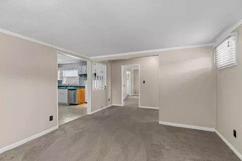 Living - 240 Coffman Rd, Bean Station, TN 37708 photo 6 of 6
