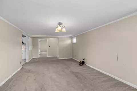 Living - 240 Coffman Rd, Bean Station, TN 37708 photo 5 of 6