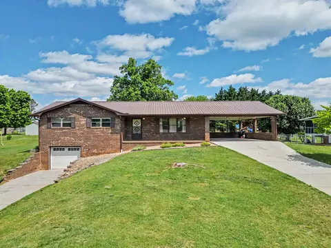3637 Mike Dr, Morristown, TN 37813