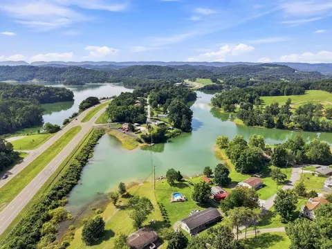 View/Area - 122 Circle Dr, Bean Station, TN 37708 photo 17 of 19