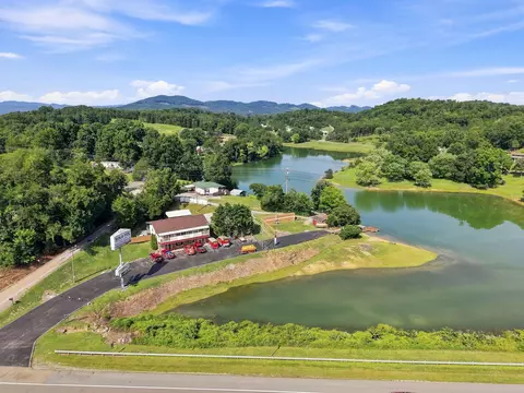 View/Area - 122 Circle Dr, Bean Station, TN 37708 photo 16 of 19