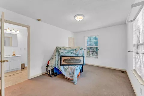 Bedroom - 122 Circle Dr, Bean Station, TN 37708 photo 2 of 2