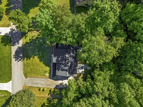 View/Area - 915 Ronald Dr, Talbott, TN 37877 photo 2 of 5
