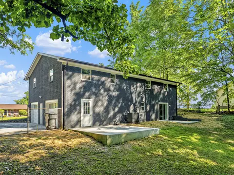 Exterior - 915 Ronald Dr, Talbott, TN 37877 photo 3 of 7