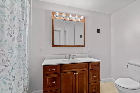 Bath - 1470 Main St, White Pine, TN 37890 photo 4 of 5
