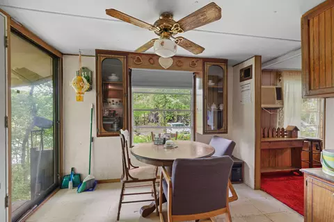 Dining - 185 Trinity, Harrogate, TN 37752 photo 2 of 2