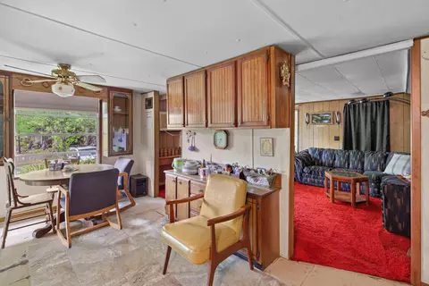Dining - 185 Trinity, Harrogate, TN 37752 photo 1 of 2