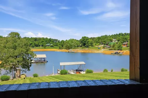 View/Area - 7574 W Pierce Dr, Talbott, TN 37877 photo 2 of 9