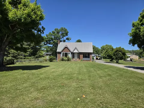 Exterior - 1206 E Highway 11 E, Talbott, TN 37877 photo 6 of 19