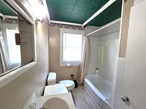 Bath - 1206 E Highway 11 E, Talbott, TN 37877 photo 1 of 3