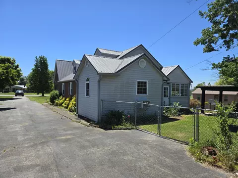 Exterior - 1206 E Highway 11 E, Talbott, TN 37877 photo 11 of 19