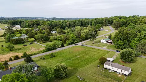 lot2 Wells Spring Rd, Dandridge, TN 37725