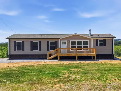 7184 Mountain Valley Rd, Whitesburg, TN 37891