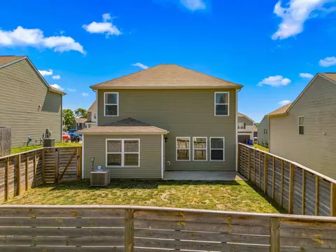 Exterior - 207 Belle Ct, Talbott, TN 37877 photo 5 of 8