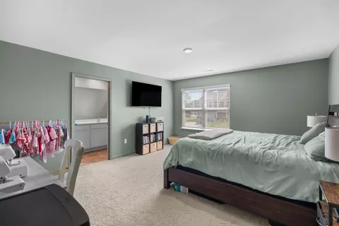 Bedroom - 207 Belle Ct, Talbott, TN 37877 photo 1 of 6