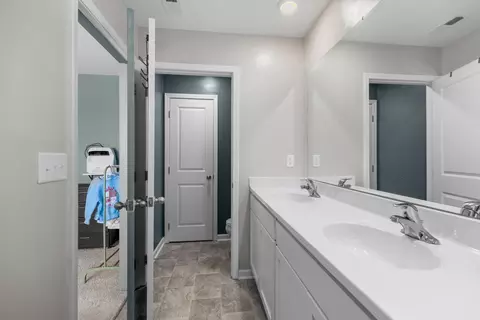 Entry Way - 207 Belle Ct, Talbott, TN 37877 photo 2 of 2