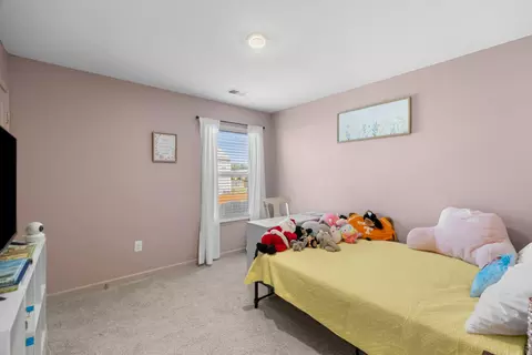 Bedroom - 207 Belle Ct, Talbott, TN 37877 photo 6 of 6