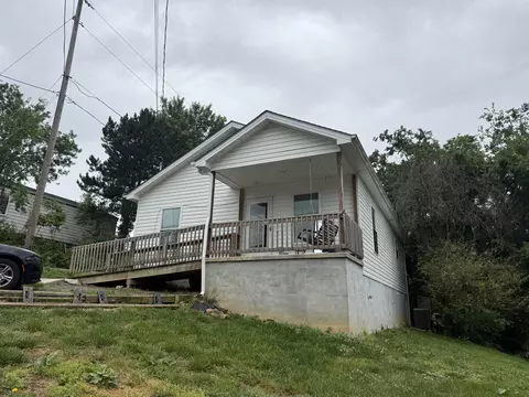 205 E Broyles St, Greeneville, TN 37745
