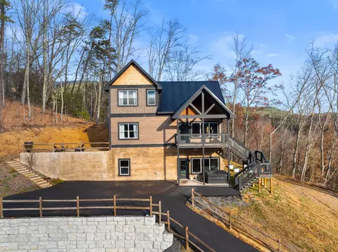 2232 Pinnacle Ridge Trl #42, Sevierville, TN 37876