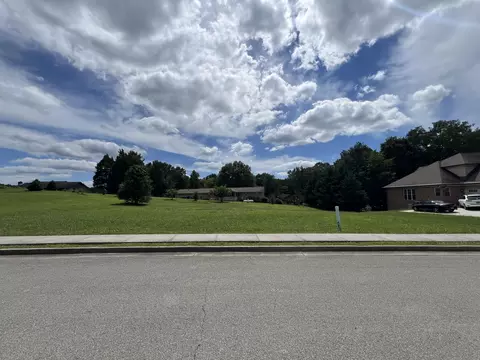 5162 Aspen Ave, Morristown, TN 37813