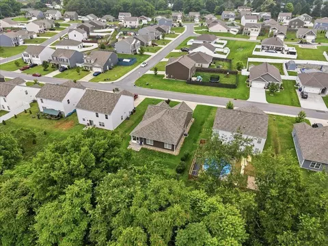 View/Area - 347 Caroline Ct, Talbott, TN 37877 photo 4 of 5