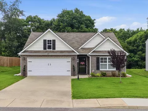 Exterior - 347 Caroline Ct, Talbott, TN 37877 photo 2 of 10