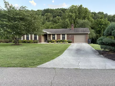 3499 Cherokee Dr, Morristown, TN 37814
