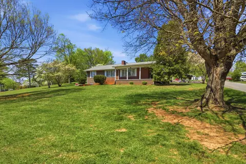 1605 College St, White Pine, TN 37890