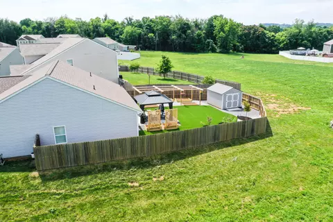 Exterior - 1129 Janice Ln, Talbott, TN 37877 photo 13 of 14