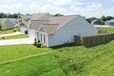 Exterior - 1129 Janice Ln, Talbott, TN 37877 photo 4 of 14