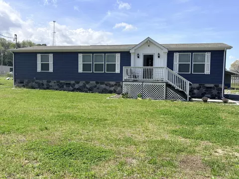 1463 Old Newport Hwy, Dandridge, TN 37725