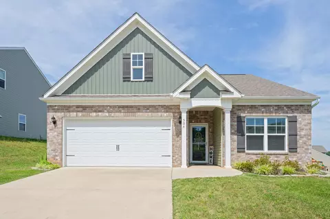 504 Cliff St, Morristown, TN 37814