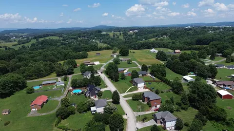 View/Area - 7555 Stonehenge Dr, Talbott, TN 37877 photo 8 of 14