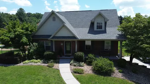 Exterior - 7555 Stonehenge Dr, Talbott, TN 37877 photo 2 of 7