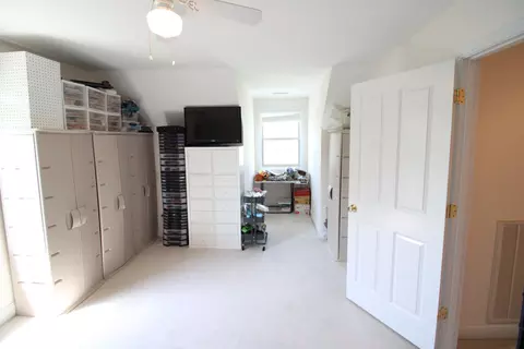 Bedroom - 7555 Stonehenge Dr, Talbott, TN 37877 photo 8 of 10