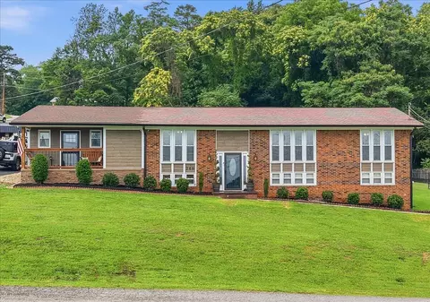 266 Sagewood Dr, Morristown, TN 37813