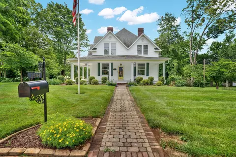 1604 Morningside Dr, Morristown, TN 37814