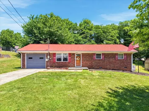 1310 Cherokee Dr, Morristown, TN 37814